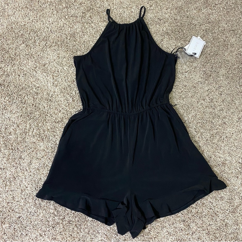 NWT 1. State Ladies XSmall Black Sleeveless Romper